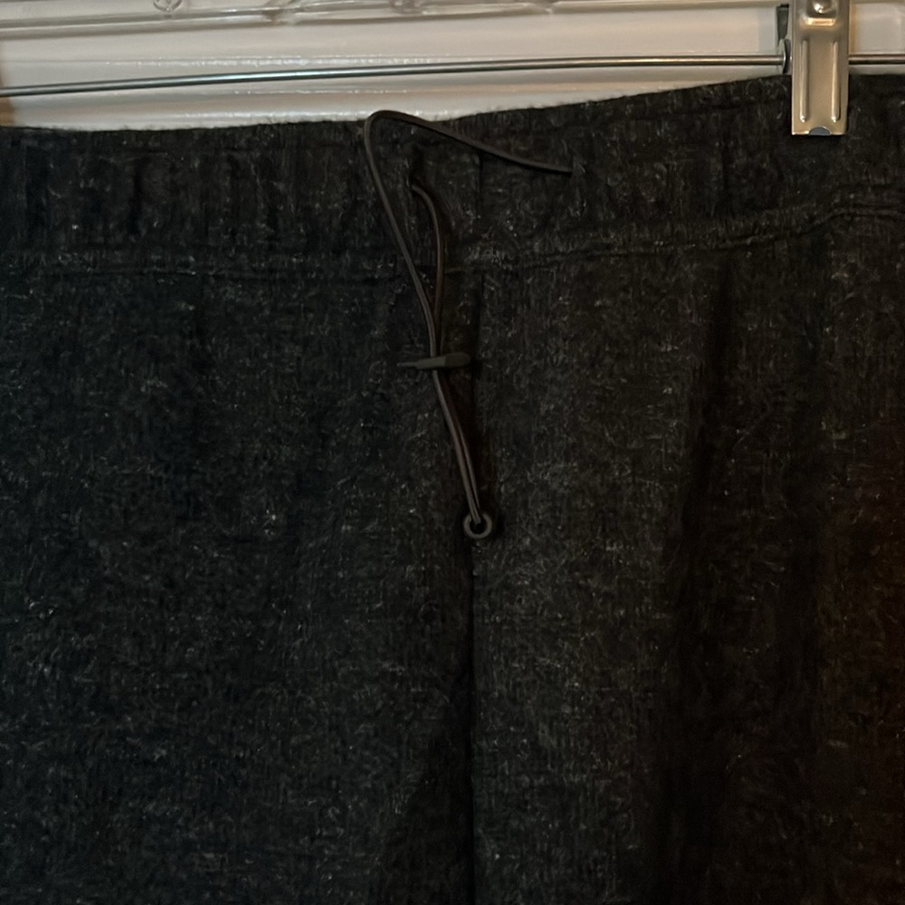 NWOT Dark Grey Nike Therma-Fit Sweatpants Men’s Size 1X